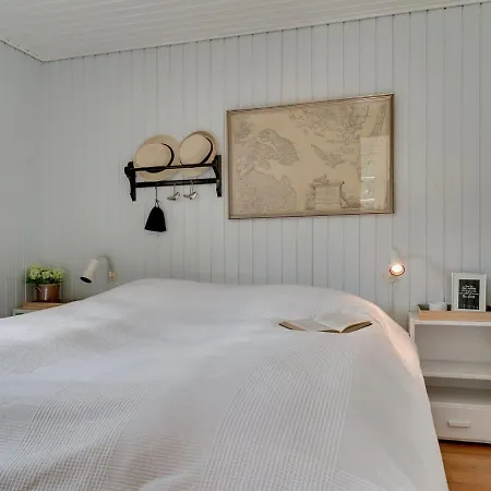 Holiday home Erikke