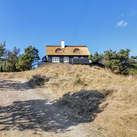 Erikke Holiday home