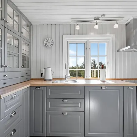 Feriehus Erikke - 300m From The Sea By Interhome